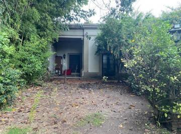 Casa · 230m² · 4 Dormitorios · Casa en Temperley Oeste