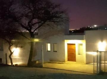 Casa de 6 ambientes, Mendiolaza · Mendiolaza - Valle del Sol, Unico!