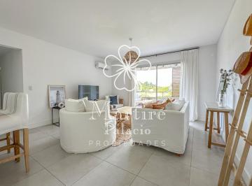 Departamento · 60m² · 2 Ambientes · 1 Cochera · Departamento en Venta 2 Ambientes Av Benavidez 700 con Cochera