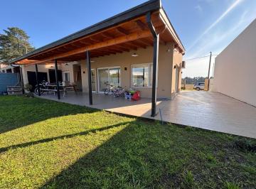 Casa de 6 ambientes, Tandil · Los Ciruelos 2800