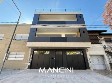 Departamento · 190m² · 4 Ambientes · 2 Cocheras · Departamento de 4 Ambientes con Jardín o Terraza Privada y Cocheras - Villa Ballester