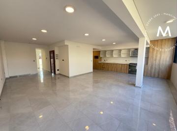 Departamento · 190m² · 4 Ambientes · 2 Cocheras · Departamento de 4 Ambientes con Jardín o Terraza Privada y Cocheras - Villa Ballester