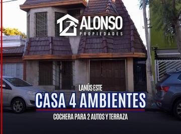 Casa · 118m² · 4 Ambientes · 2 Cocheras · Casa 4 Ambientes con Cochera en Venta en Lanús