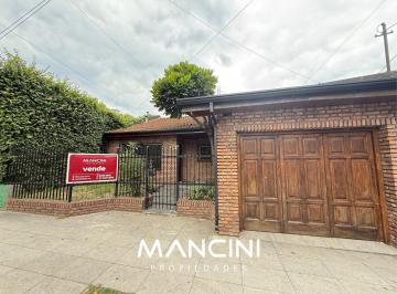 Casa · 149m² · 4 Ambientes · 2 Cocheras · Casa en Venta de 4 Ambientes con Cochera y Fondo Libre - Villa Ballester