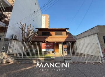Terreno · 280m² · Terreno en Venta en Lote de 10x30 - Villa Ballester Centro