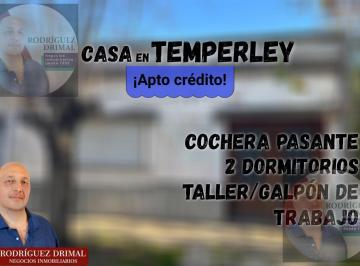Casa · 4 Ambientes · 2 Cocheras · Casa en Temperley con 2 Dorm. y Lote de 52,95 m de Largo!