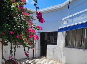 ENTRADA · Vende Hermosa Casa en Bº General Paz
