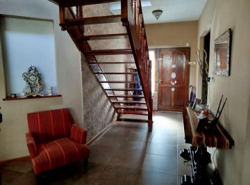 Casa de 5 ambientes, Villa Pueyrredón · Casa 5 Amb - Lote 10x16 - Garaje - Impec! Exc Ubic - Fdo y Tza - Qcho - Parrilla