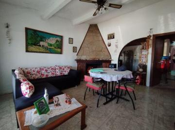 Casa · 95m² · 4 Ambientes · 2 Cocheras · Venta Casa 2 Dorm Garaje Terreno San Isidro, Pando