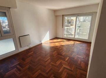 Departamento de 3 ambientes, Belgrano · Muy Lindo 3 Amb Contrafrente C/ Lavadero - Muy Luminoso