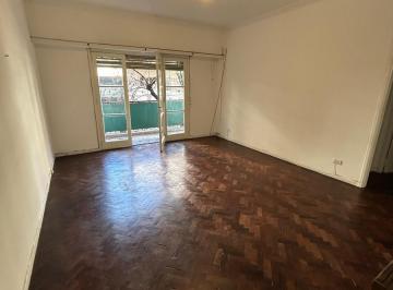 PH · 75m² · 3 Ambientes · PH en Caballito