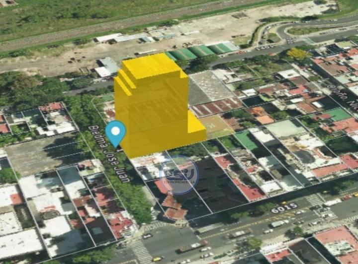 Terreno · 1038m²