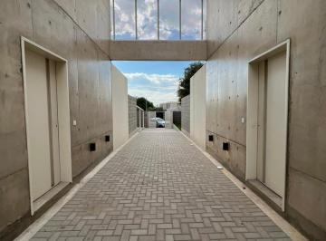 Casa · 110m² · 4 Ambientes · 1 Cochera · Departamento - Cuesta Colorada
