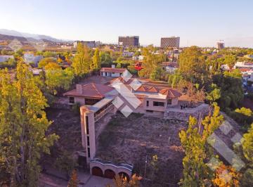 Casa · 4350m² · 6 Ambientes · 4 Cocheras · En Venta, Casa de 4 Dorm. en Chacras de Coria, Mendoza