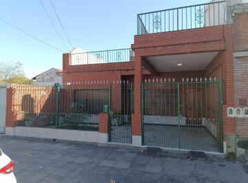 Casa de 3 ambientes, Avellaneda · Casa de 3 Ambientes con Gge. Apta a Crédito!
