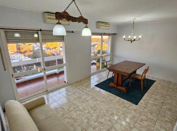 Departamento · 65m² · 3 Ambientes · Venta Depto Piso Exc 2 Dormi San Martin y Bv Segui