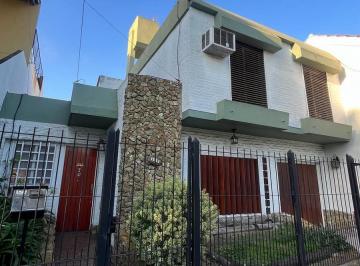 Casa de 3 ambientes, Morón · Casa en Venta en Castelar