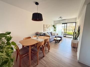 Departamento · 73m² · 3 Ambientes · Departamento en Venta Amplio 3 Ambientes con Balcón Corrido