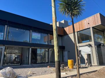 Local comercial , Berazategui · Locales - Paseo del Plata - Pueblo Nuevo - Hudson - Frente a Pueblos del Plata