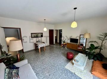 PH · 111m² · 4 Ambientes · Venta PH 4/5 Ambientes Villa del Parque
