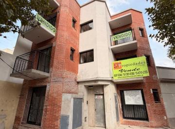 Departamento · 35m² · 2 Ambientes · Pb "B", Venta 2 Ambientes Sin Expensas, Semipisos Al Frente.