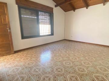 PH de 2 ambientes, Córdoba · PH 2 Dorm. en Gral. Bustos – Patio y Lavadero