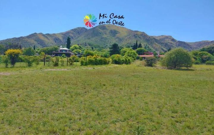 Terreno · 1196m²