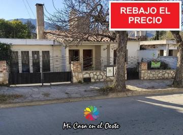 Casa · 125m² · 3 Ambientes · 1 Cochera · Bajó El Valor! Vendo Casa 2 Dorm. Depto 1 Dorm - 500 m del Centro - La Falda - Córdoba