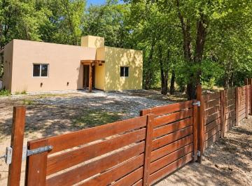 Casa · 81m² · 3 Ambientes · 1 Cochera · Apta Crédito - Casa en Venta a Estrenar en Casa Grande! 2 Dorm.