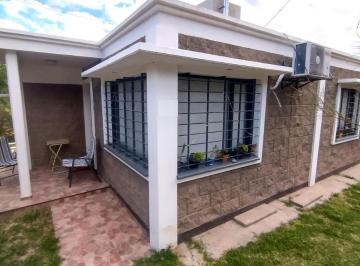 Casa · 78m² · 3 Ambientes · 1 Cochera · Casa en Venta – 2 Dorm, 2 Baños - Villa Giardino - Córdoba