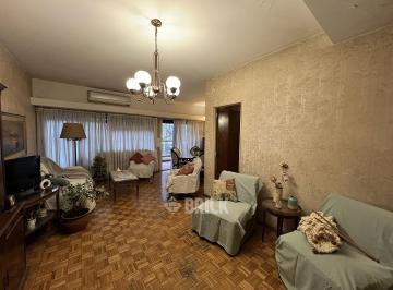 Departamento · 79m² · 4 Ambientes · 1 Cochera · Semip en Yerbal Al 2100 - Cochera Baulera Impecable Balcon D/entrada 2 Baños