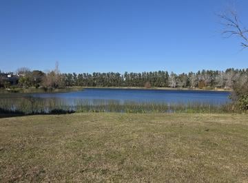 Terreno · 1005m² · Terreno Lote a La Laguna en Venta en Santa Catalina, Villanueva, Tigre