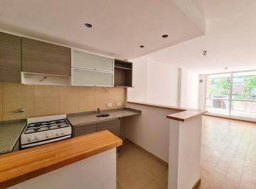 Departamento · 52m² · 3 Ambientes · Conectado con La Ciudad; Desconectado del Ruido: Departamento Premium a Estrenar en Moreno y Brown