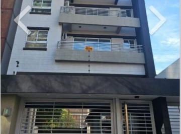 GLE-GLE-1211_2 · Departamento 3 Ambientes. | Sarmiento Al 700
