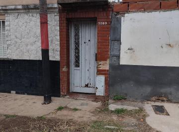 Casa de 6 ambientes, Rosario · Alquiler Psje. Sugasti 3269 - 3 Dorm