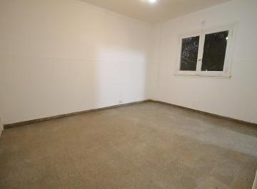 Departamento · 48m² · 3 Ambientes · Av Directorio 4279: Depto. 3amb. en Alquiler