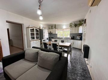 Casa de 9 ambientes, Córdoba · Inmobiliaria Vende Oportunidad Casa Alto Alberdi - 3 Dorm. 2 Baños - Apto Credito
