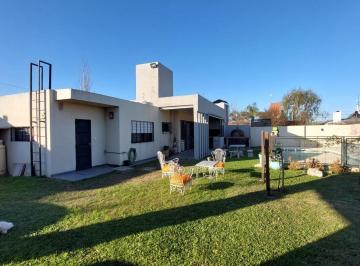 Casa · 145m² · 4 Ambientes · Propiedad Venta Funes City