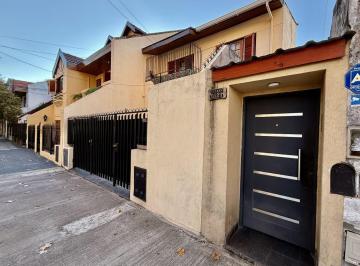 NIR-NIR-3561_2 · PH de 4 Ambientes en Liniers con Entrada Independiente