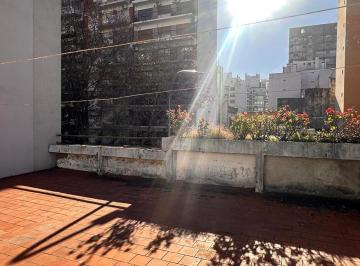 PH · 116m² · 4 Ambientes · PH a Reciclar en Venta 4 Ambientes Terraza y Patio en Flores Oportunidad