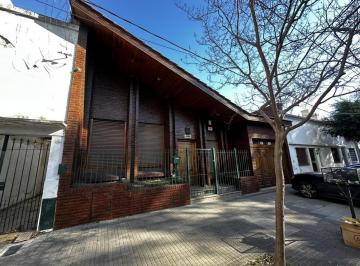Casa · 223m² · 5 Ambientes · 2 Cocheras · Casa en Venta en La Plata