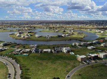 Terreno · 900m² · Excelente Terreno Al Agua Área 5 - 75