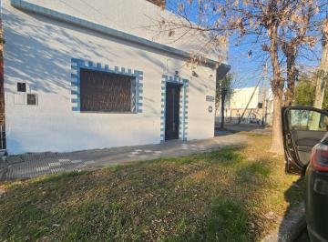 Casa de 3 ambientes, Lanús · Casa en Alquiler 3 Ambientes Lanus Oeste