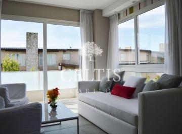 Departamento · 84m² · 3 Ambientes · 1 Cochera · Triplex 3 Amb. 95 m en Vizion Suites