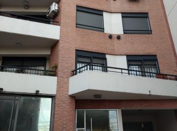 Departamento de 4 ambientes, Esteban Echeverría · Departamento en Alquiler en Pleno Monte Grande