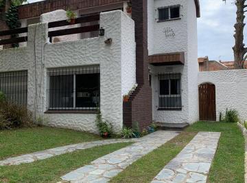 PH · 90m² · 4 Ambientes · 1 Cochera · Duplex en Venta con Tres Dorm. en Pinamar