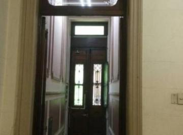 Casa · 347m² · 5 Ambientes · Excelente Edificio en Block