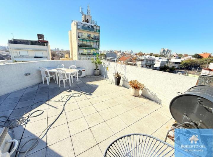 Departamento en Venta de 3 Ambientes con Terraza en Parque Cha