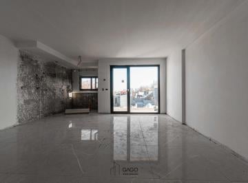 Departamento · 47m² · 2 Ambientes · 1 Cochera · Departamento en Venta, Pompeya, 2 y 3 Ambientes.