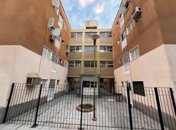 Departamento · 80m² · 4 Ambientes · Venta de Departamento 3 Dorm., en Calle Buenos Aires, Neuquen